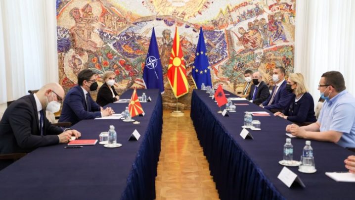 Pendarovski - Kodeli