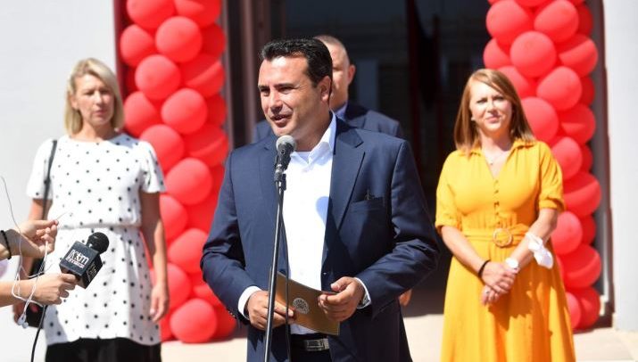 Zaev1