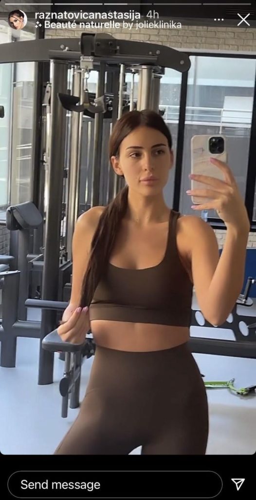 Anastasija R