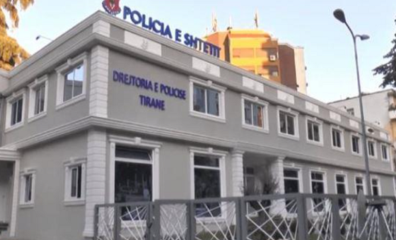 pol albanija