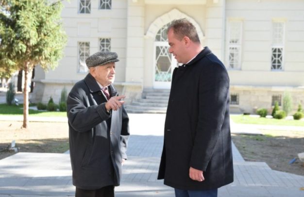 кондовски