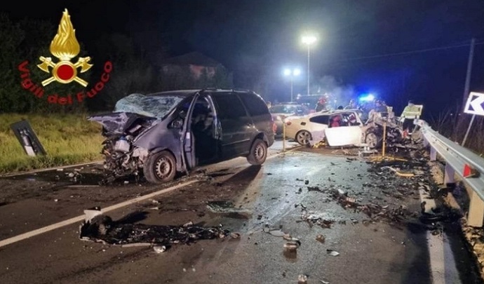 италија сооб