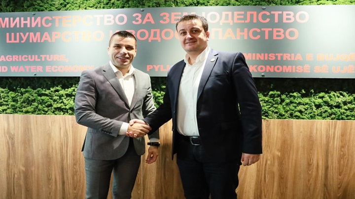 николовски