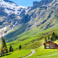 1nvYrAtMjG-zemja-koja-nudi-70-000-evra-da-se-doselite-proverete-dali-gi-ispolnuvate-uslovite